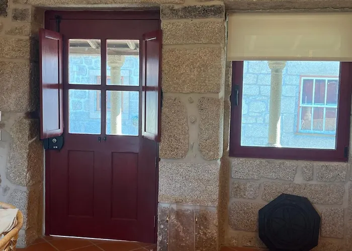 New Restored Solar In Close To Rivers And Serra Estrela *